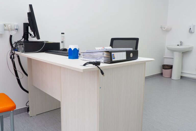 servicii medicale sector 6